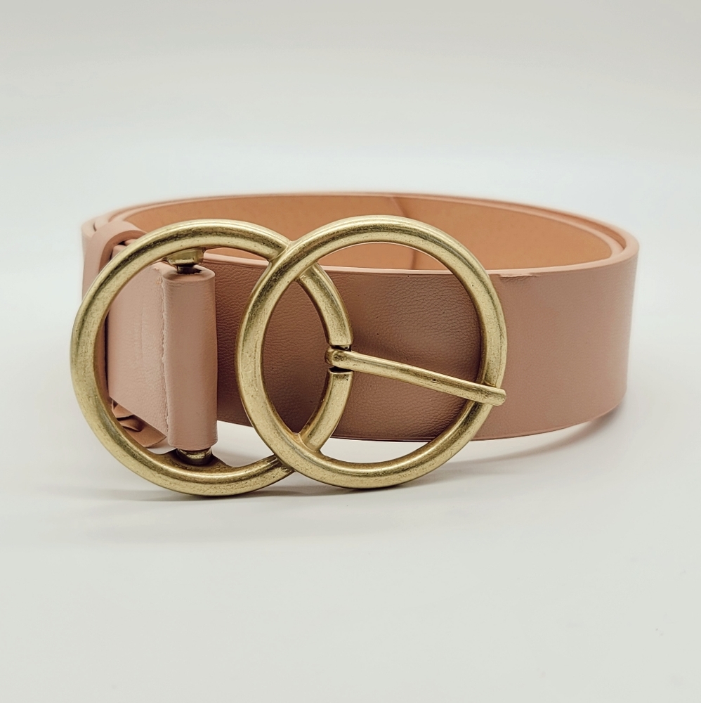 Woman belt
